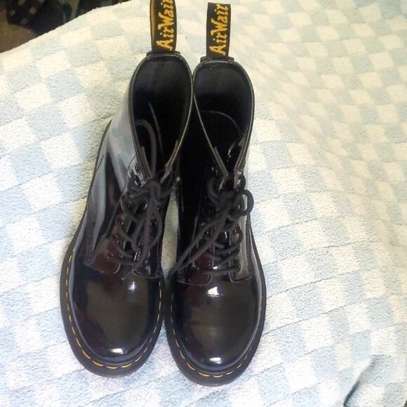 Dr. Martens Shoes - Dr. Martens Shiny Black Boots Leather Lace Up Doc Combat Boots Size 9